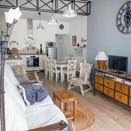 La Ferme De La Chapelle - Gite Et Chambres D'Hotes Cherain Bagian luar foto