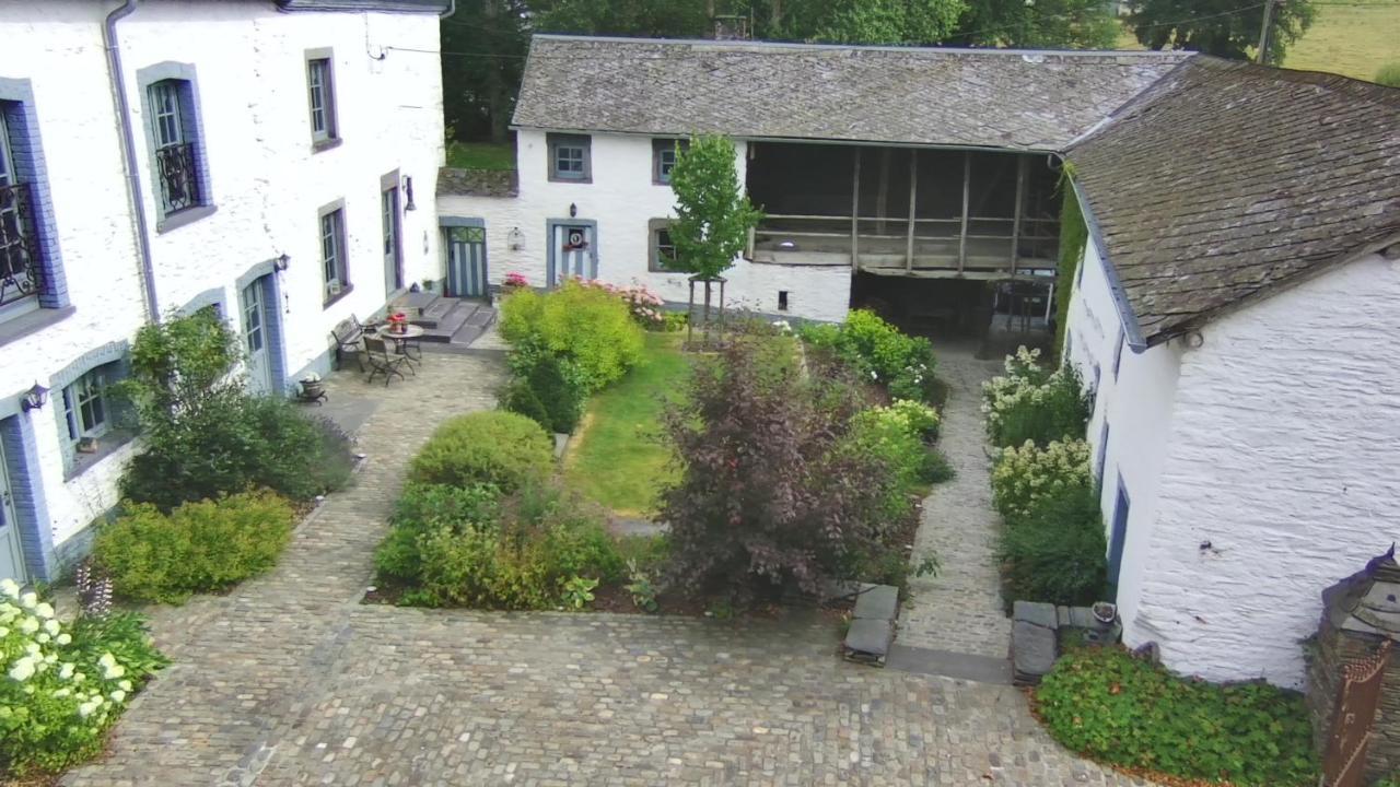 La Ferme De La Chapelle - Gite Et Chambres D'Hotes Cherain Bagian luar foto