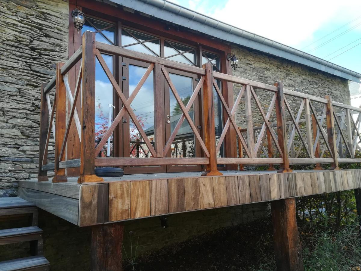 La Ferme De La Chapelle - Gite Et Chambres D'Hotes Cherain Bagian luar foto