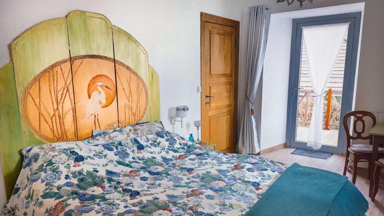 La Ferme De La Chapelle - Gite Et Chambres D'Hotes Cherain Bagian luar foto